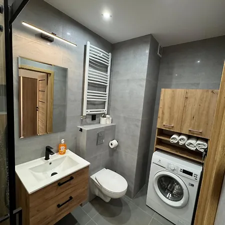 Апартаменты Mike - Free Parking Self Check-in *