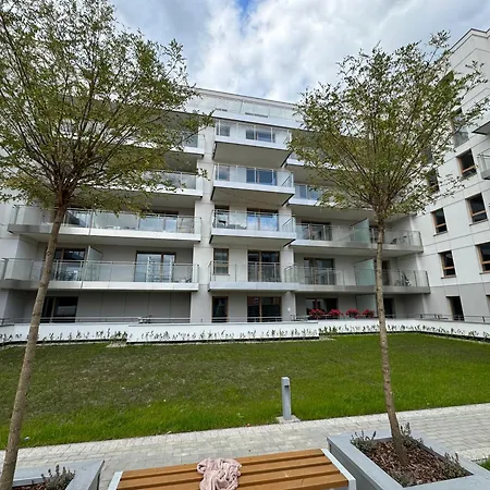 Mike - Free Parking Self Check-in