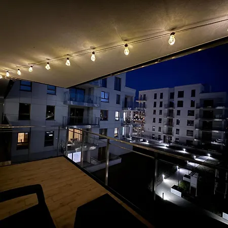 Mike - Free Parking Self Check-in Apartment *