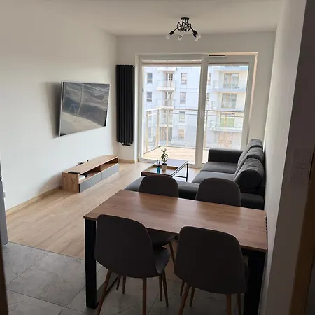 Apartment Mike - Free Parking Self Check-in